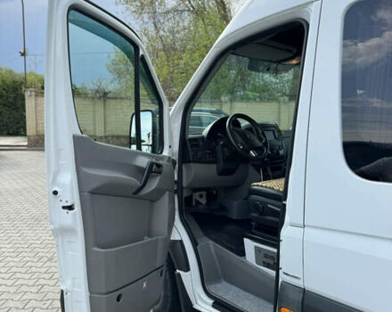 Белый Мерседес Sprinter, объемом двигателя 2.14 л и пробегом 376 тыс. км за 24900 $, фото 6 на Automoto.ua