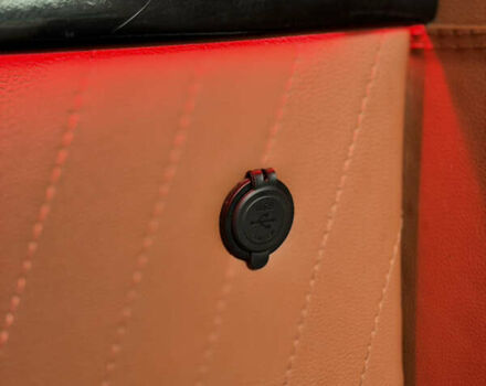 Білий Мерседес Sprinter, об'ємом двигуна 2.14 л та пробігом 268 тис. км за 25000 $, фото 17 на Automoto.ua