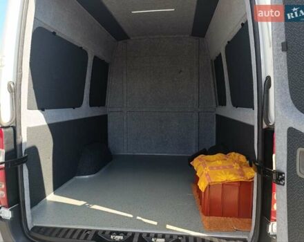 Белый Мерседес Sprinter, объемом двигателя 2.2 л и пробегом 352 тыс. км за 25600 $, фото 13 на Automoto.ua