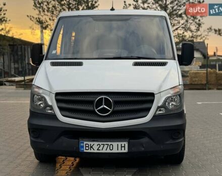 Белый Мерседес Sprinter, объемом двигателя 2.2 л и пробегом 420 тыс. км за 20900 $, фото 6 на Automoto.ua