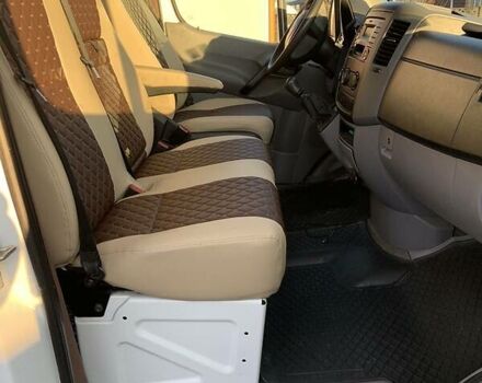 Белый Мерседес Sprinter, объемом двигателя 0 л и пробегом 247 тыс. км за 37000 $, фото 23 на Automoto.ua