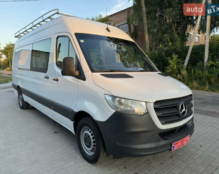 Белый Мерседес Sprinter, объемом двигателя 2.14 л и пробегом 152 тыс. км за 30000 $, фото 2 на Automoto.ua