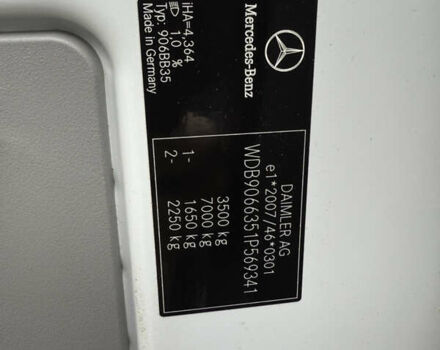 Белый Мерседес Sprinter, объемом двигателя 3 л и пробегом 227 тыс. км за 32900 $, фото 16 на Automoto.ua