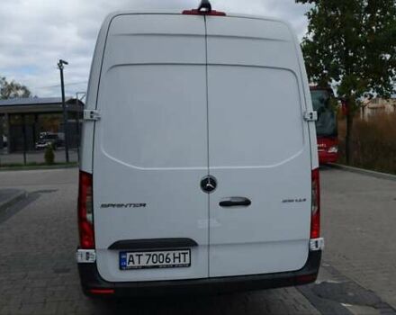 Белый Мерседес Sprinter, объемом двигателя 2.14 л и пробегом 452 тыс. км за 27999 $, фото 32 на Automoto.ua