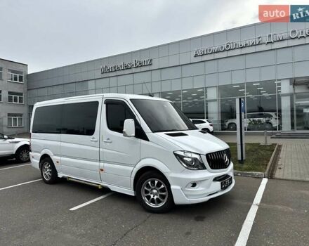Белый Мерседес Sprinter, объемом двигателя 3 л и пробегом 30 тыс. км за 62500 $, фото 2 на Automoto.ua