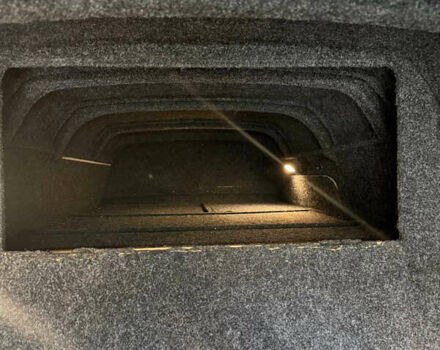 Белый Мерседес Sprinter, объемом двигателя 2.1 л и пробегом 325 тыс. км за 39984 $, фото 16 на Automoto.ua