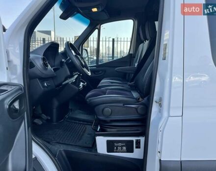 Білий Мерседес Sprinter, об'ємом двигуна 2.1 л та пробігом 293 тис. км за 29500 $, фото 9 на Automoto.ua