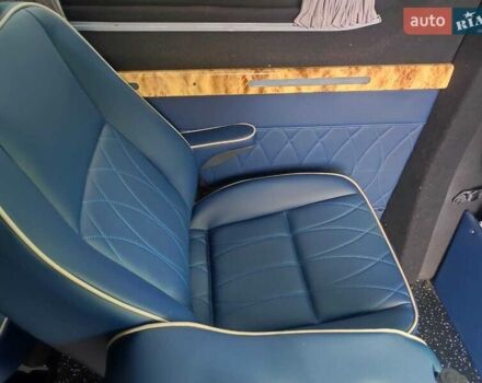 Белый Мерседес Sprinter, объемом двигателя 2.1 л и пробегом 251 тыс. км за 41500 $, фото 10 на Automoto.ua