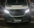 Белый Мерседес Sprinter, объемом двигателя 3 л и пробегом 410 тыс. км за 40000 $, фото 2 на Automoto.ua