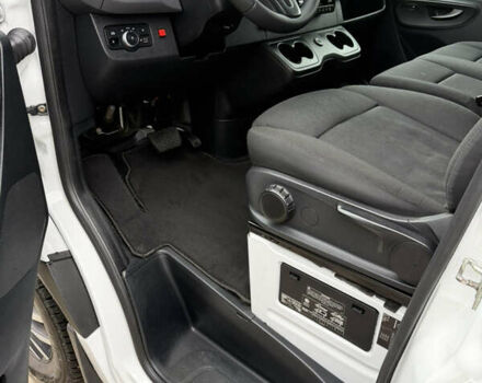 Белый Мерседес Sprinter, объемом двигателя 2.14 л и пробегом 350 тыс. км за 35900 $, фото 21 на Automoto.ua