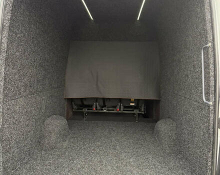 Белый Мерседес Sprinter, объемом двигателя 2.14 л и пробегом 350 тыс. км за 35900 $, фото 9 на Automoto.ua