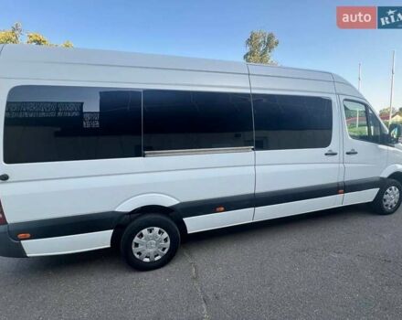 Белый Мерседес Sprinter, объемом двигателя 2.14 л и пробегом 650 тыс. км за 23000 $, фото 6 на Automoto.ua