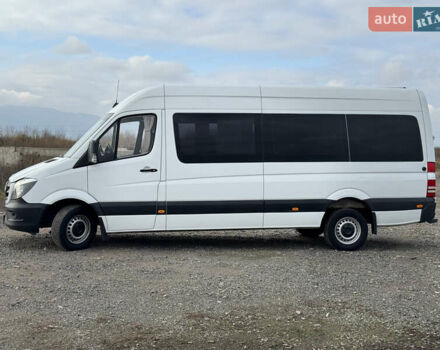Білий Мерседес Sprinter, об'ємом двигуна 2.1 л та пробігом 507 тис. км за 29500 $, фото 4 на Automoto.ua