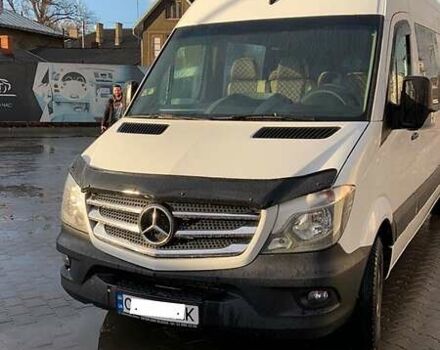Белый Мерседес Sprinter, объемом двигателя 0 л и пробегом 247 тыс. км за 37000 $, фото 1 на Automoto.ua