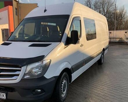 Белый Мерседес Sprinter, объемом двигателя 0 л и пробегом 247 тыс. км за 37000 $, фото 4 на Automoto.ua
