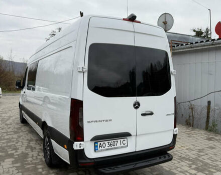 Белый Мерседес Sprinter, объемом двигателя 2.14 л и пробегом 350 тыс. км за 35900 $, фото 5 на Automoto.ua