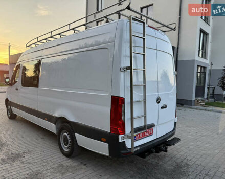 Белый Мерседес Sprinter, объемом двигателя 2.14 л и пробегом 152 тыс. км за 30000 $, фото 7 на Automoto.ua