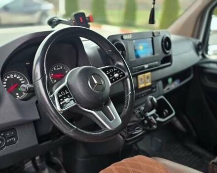 Белый Мерседес Sprinter, объемом двигателя 2.2 л и пробегом 600 тыс. км за 33000 $, фото 18 на Automoto.ua