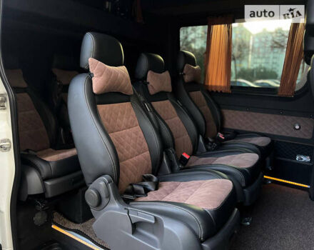 Белый Мерседес Sprinter, объемом двигателя 2.14 л и пробегом 180 тыс. км за 39500 $, фото 41 на Automoto.ua