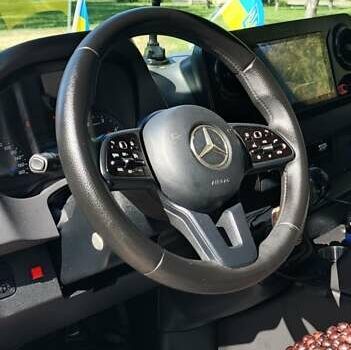 Белый Мерседес Sprinter, объемом двигателя 2.14 л и пробегом 417 тыс. км за 45000 $, фото 15 на Automoto.ua