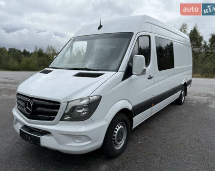 Белый Мерседес Sprinter, объемом двигателя 3 л и пробегом 227 тыс. км за 32900 $, фото 2 на Automoto.ua