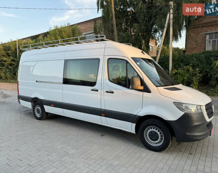 Белый Мерседес Sprinter, объемом двигателя 2.2 л и пробегом 150 тыс. км за 29900 $, фото 4 на Automoto.ua