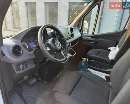 Белый Мерседес Sprinter, объемом двигателя 2.14 л и пробегом 152 тыс. км за 30000 $, фото 15 на Automoto.ua