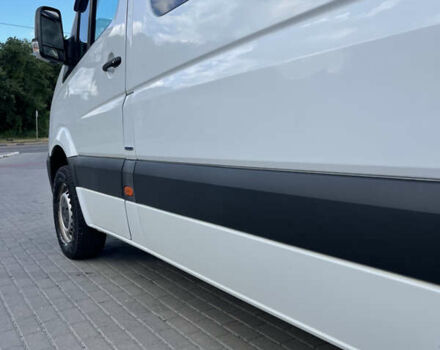 Белый Мерседес Sprinter, объемом двигателя 2.2 л и пробегом 333 тыс. км за 29000 $, фото 7 на Automoto.ua