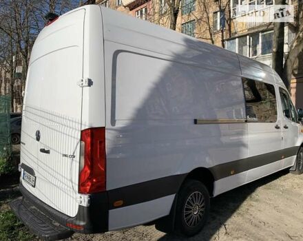 Белый Мерседес Sprinter, объемом двигателя 2.14 л и пробегом 257 тыс. км за 35950 $, фото 5 на Automoto.ua