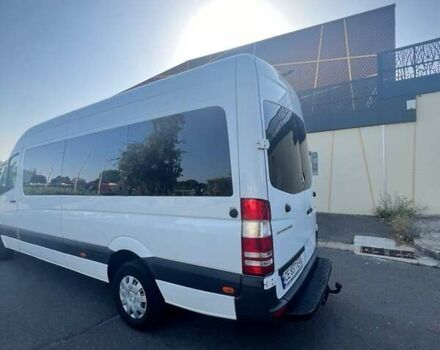 Белый Мерседес Sprinter, объемом двигателя 2.14 л и пробегом 650 тыс. км за 23000 $, фото 2 на Automoto.ua