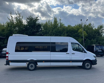 Белый Мерседес Sprinter, объемом двигателя 2.2 л и пробегом 333 тыс. км за 29000 $, фото 4 на Automoto.ua