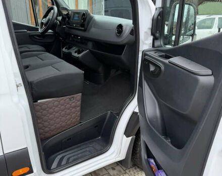 Белый Мерседес Sprinter, объемом двигателя 2.14 л и пробегом 350 тыс. км за 35900 $, фото 10 на Automoto.ua