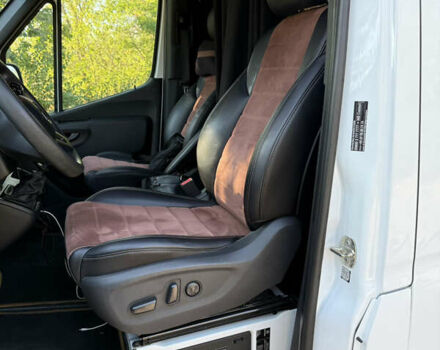 Белый Мерседес Sprinter, объемом двигателя 2.14 л и пробегом 125 тыс. км за 31999 $, фото 16 на Automoto.ua