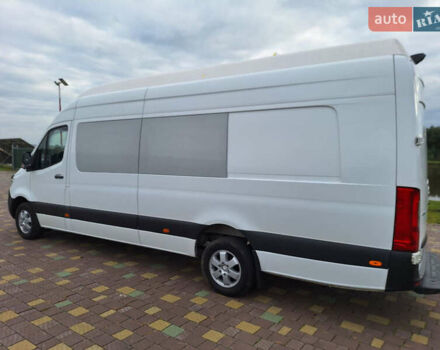 Белый Мерседес Sprinter, объемом двигателя 0 л и пробегом 320 тыс. км за 46000 $, фото 2 на Automoto.ua