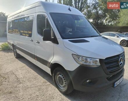 Белый Мерседес Sprinter, объемом двигателя 2.14 л и пробегом 398 тыс. км за 32000 $, фото 1 на Automoto.ua