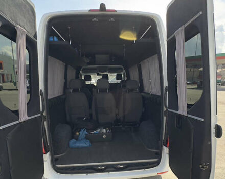 Белый Мерседес Sprinter, объемом двигателя 2.14 л и пробегом 220 тыс. км за 37000 $, фото 11 на Automoto.ua