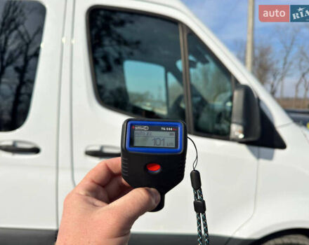 Белый Мерседес Sprinter, объемом двигателя 3 л и пробегом 125 тыс. км за 49900 $, фото 34 на Automoto.ua