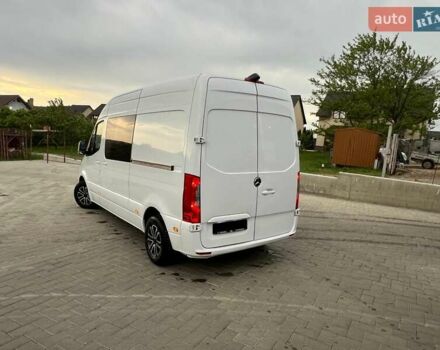 Белый Мерседес Sprinter, объемом двигателя 2.14 л и пробегом 289 тыс. км за 29999 $, фото 4 на Automoto.ua