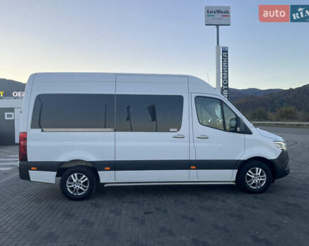 Белый Мерседес Sprinter, объемом двигателя 2.14 л и пробегом 470 тыс. км за 32999 $, фото 4 на Automoto.ua
