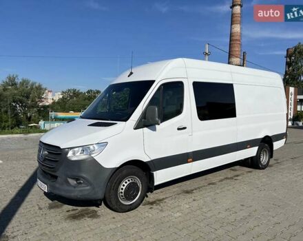Білий Мерседес Sprinter, об'ємом двигуна 2.99 л та пробігом 357 тис. км за 43774 $, фото 1 на Automoto.ua