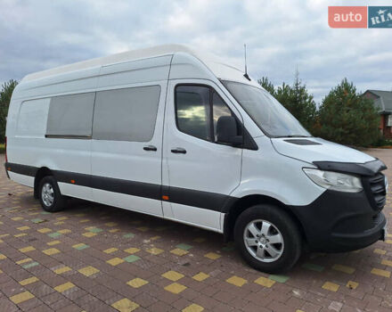 Белый Мерседес Sprinter, объемом двигателя 0 л и пробегом 320 тыс. км за 46000 $, фото 6 на Automoto.ua