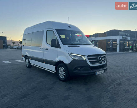 Белый Мерседес Sprinter, объемом двигателя 2.14 л и пробегом 470 тыс. км за 32999 $, фото 1 на Automoto.ua