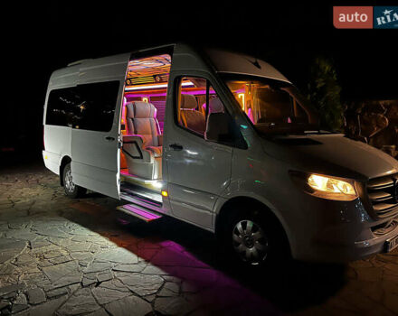 Білий Мерседес Sprinter, об'ємом двигуна 2.14 л та пробігом 365 тис. км за 69000 $, фото 9 на Automoto.ua