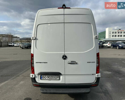 Белый Мерседес Sprinter, объемом двигателя 2.14 л и пробегом 550 тыс. км за 32000 $, фото 6 на Automoto.ua