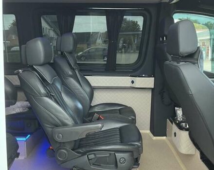 Белый Мерседес Sprinter, объемом двигателя 2.14 л и пробегом 470 тыс. км за 31000 $, фото 1 на Automoto.ua