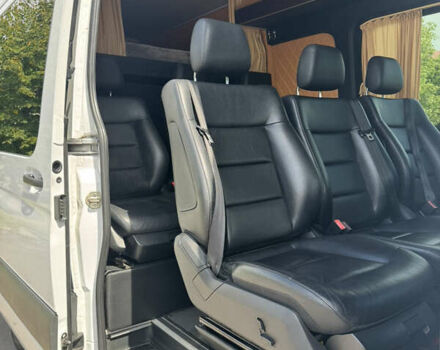 Белый Мерседес Sprinter, объемом двигателя 3 л и пробегом 491 тыс. км за 39999 $, фото 14 на Automoto.ua