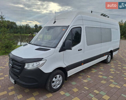 Белый Мерседес Sprinter, объемом двигателя 0 л и пробегом 320 тыс. км за 46000 $, фото 1 на Automoto.ua