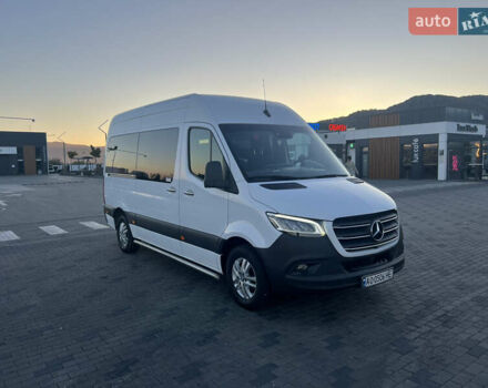 Белый Мерседес Sprinter, объемом двигателя 2.14 л и пробегом 470 тыс. км за 32999 $, фото 8 на Automoto.ua