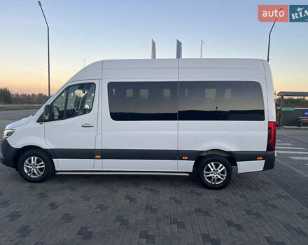 Белый Мерседес Sprinter, объемом двигателя 2.14 л и пробегом 470 тыс. км за 32999 $, фото 11 на Automoto.ua