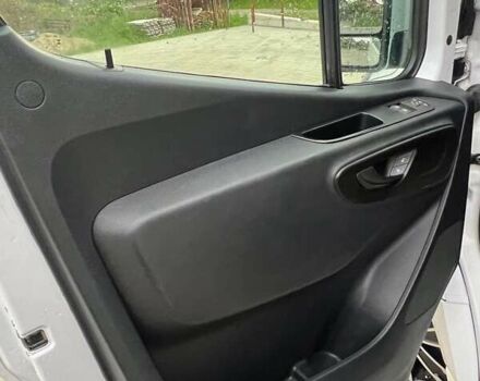 Белый Мерседес Sprinter, объемом двигателя 2.14 л и пробегом 289 тыс. км за 29999 $, фото 11 на Automoto.ua
